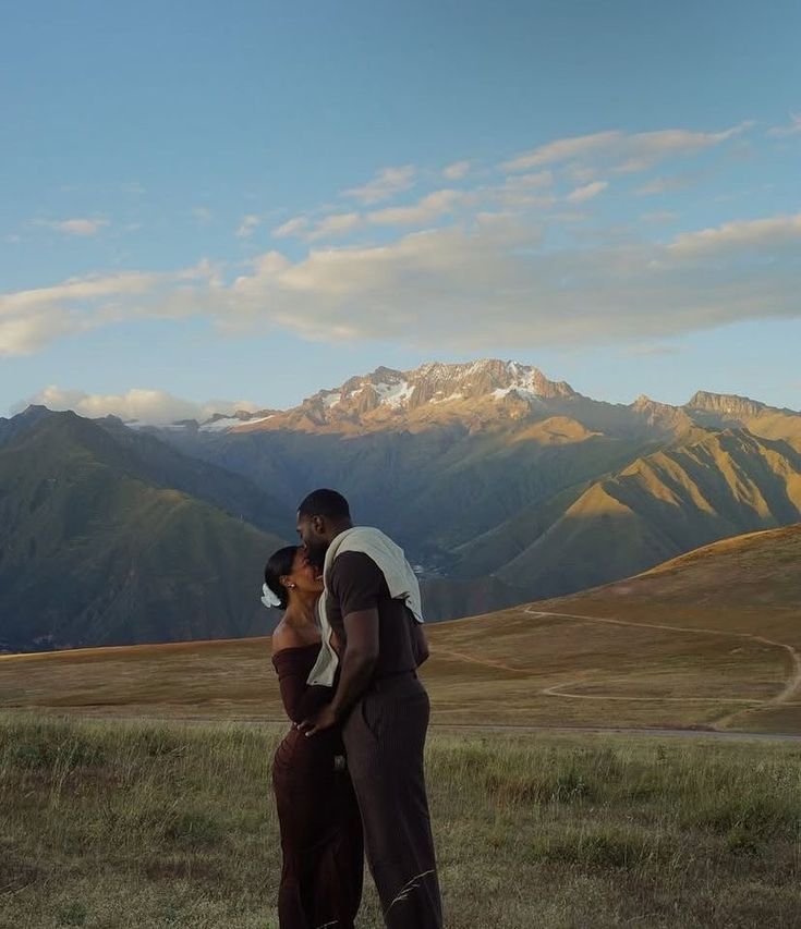 Phakathi Kwezwe Elimbili