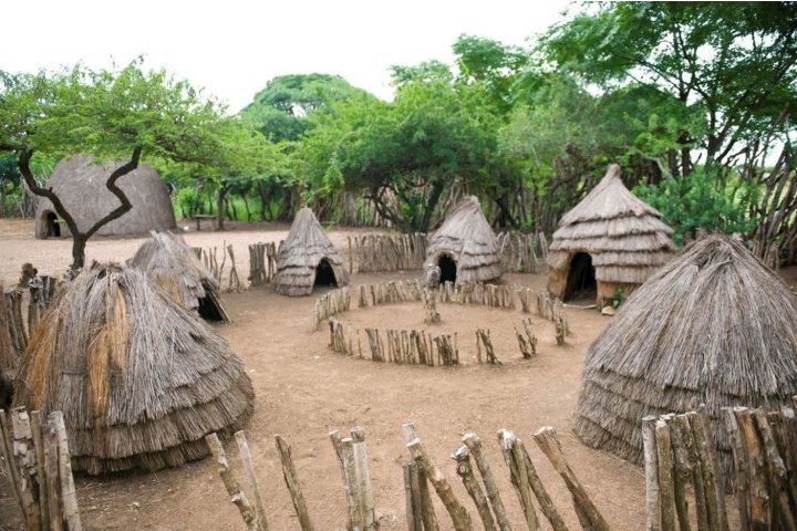 KwaMoyana  Cover